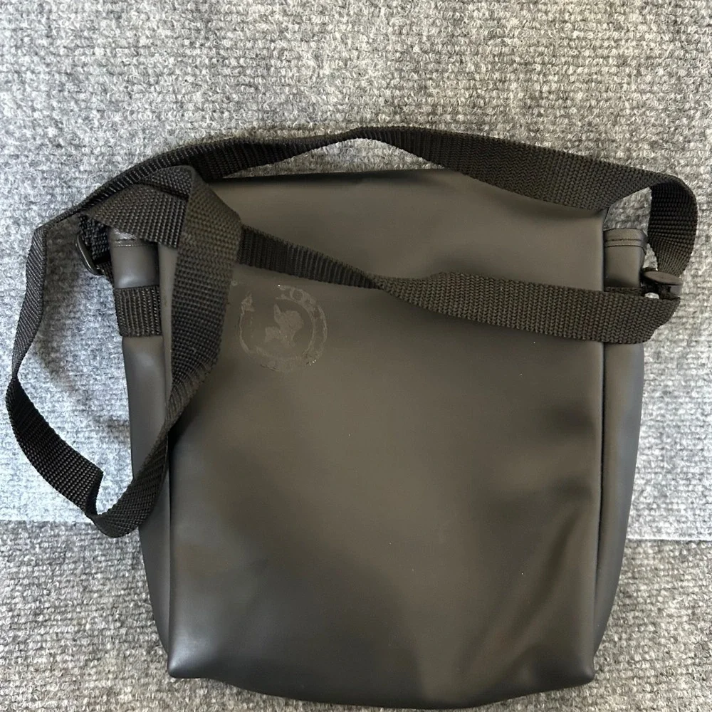 Bushnell from nylon sleek